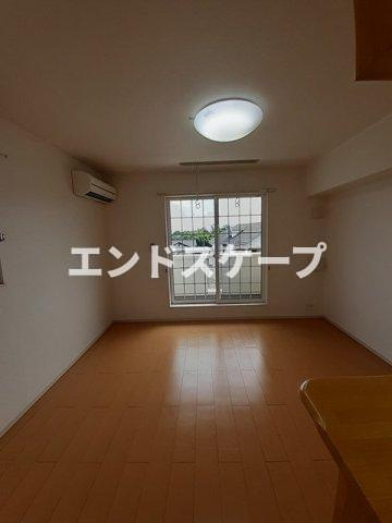 ブリーゼ大門の居間・リビング|高崎、前橋のお部屋探しはエンドスケープまで！お客様の理想お聞かせ下さい♪