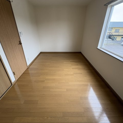 メイプルハイツの洋室