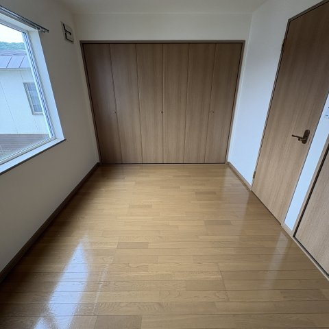 メイプルハイツの洋室