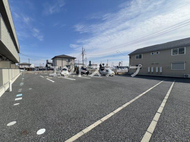 スクエア　Ｃの駐車場|高崎、前橋のお部屋探しはエンドスケープまで！お客様の理想お聞かせ下さい♪