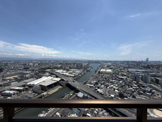 キングスクエアランドレックスC棟の展望