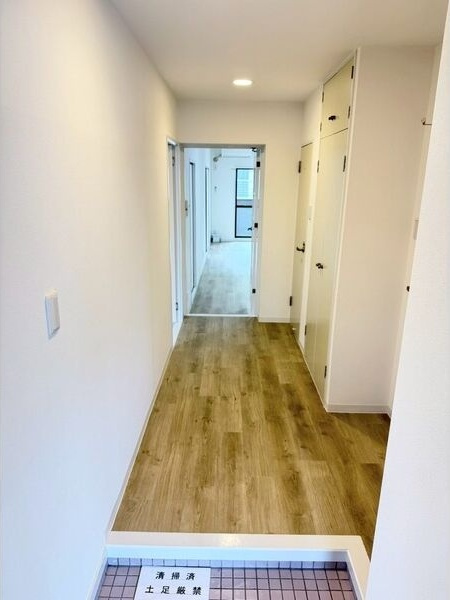 第2不二マンションの玄関