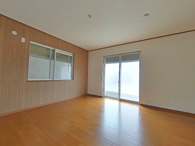 尼崎市南武庫之荘９丁目中古戸建の洋室|１階