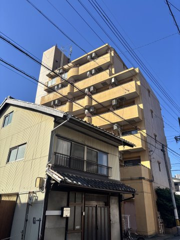 レジデンス中島の外観
