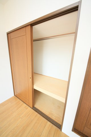 オーク富久の収納