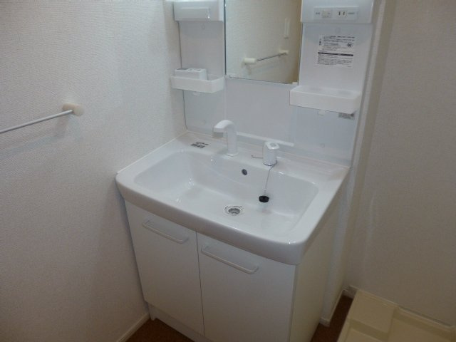 ダイヤモンドシャインの独立洗面台|シャンプードレッサー