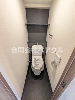 【トイレ】 | ベラジオ雅び京都七条ウエストⅡ | 清潔感のあるトイレです