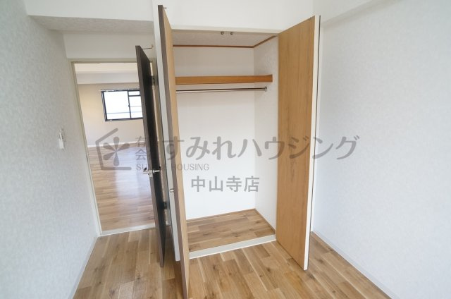 雅マンションパートⅠの収納
