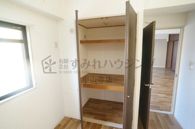 雅マンションパートⅠの収納