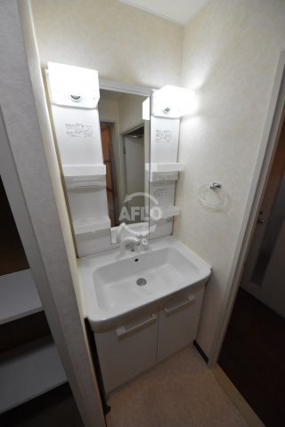アスペック天満橋の独立洗面台|アスペック天満橋　独立洗面化粧台