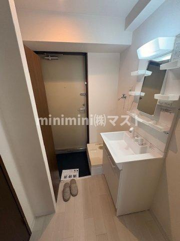 フォーシーズン北堀江の玄関|※別号室参考写真