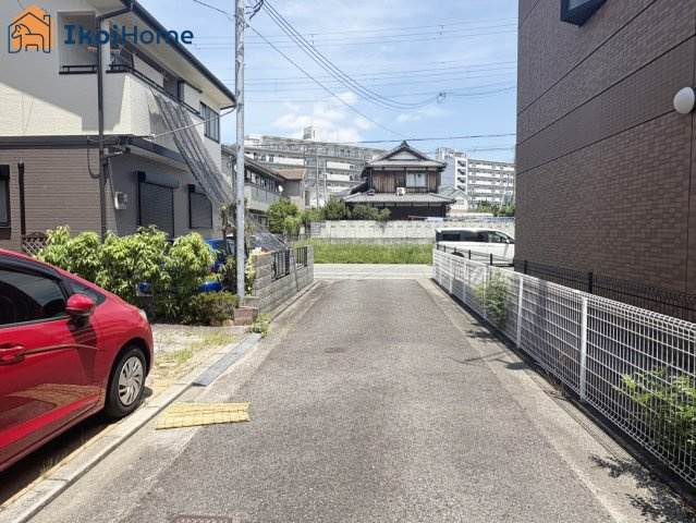 明石市魚住町住吉４丁目　中古戸建のエントランス|物件・当店の最寄駅まで無料送迎！最短10分で指定場所へお迎えに向かいます！まずはお問い合わせください