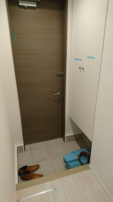 La Casa Takata（ラ・カーサ高田）の玄関