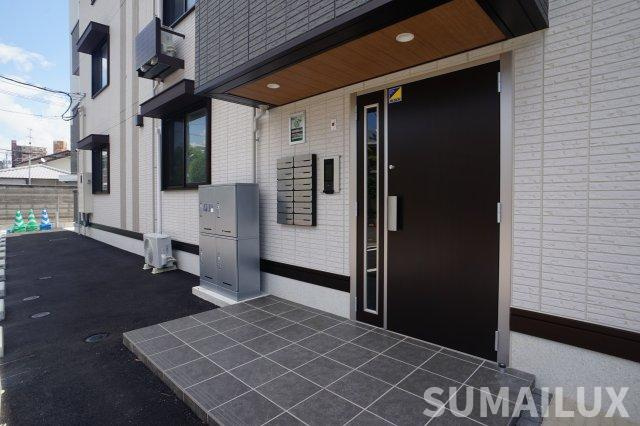 アゼリア水前寺のエントランス
