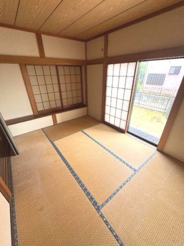 山武郡九十九里町片貝　中古戸建の和室|九十九里片貝海岸まで車約3分　平成9年9月築 ４LDK 閑静な立地  駐車2台可能