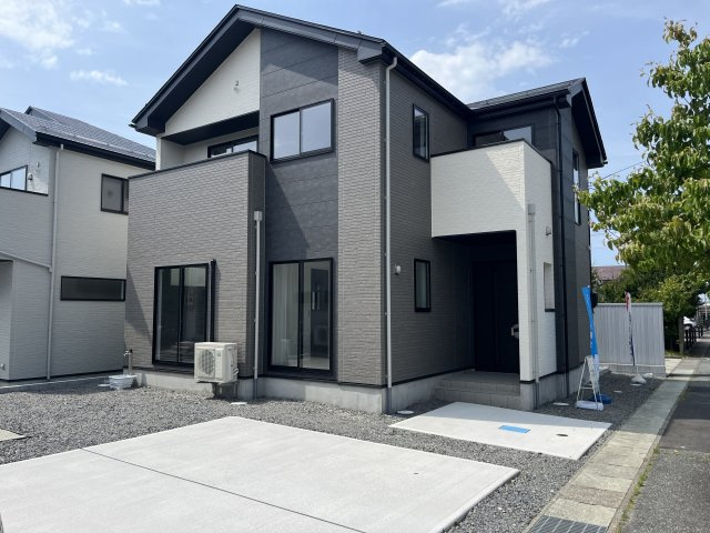 鈴川町2丁目【全2棟】の外観|2号棟