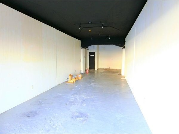 カヤノビルの内装