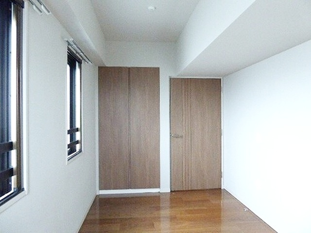 藤沢市藤が岡１丁目の賃貸マンションの寝室
