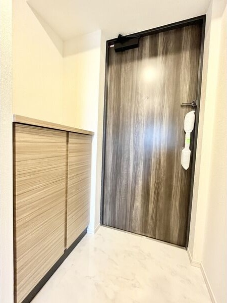 S-RESIDENCE上飯田Westの玄関