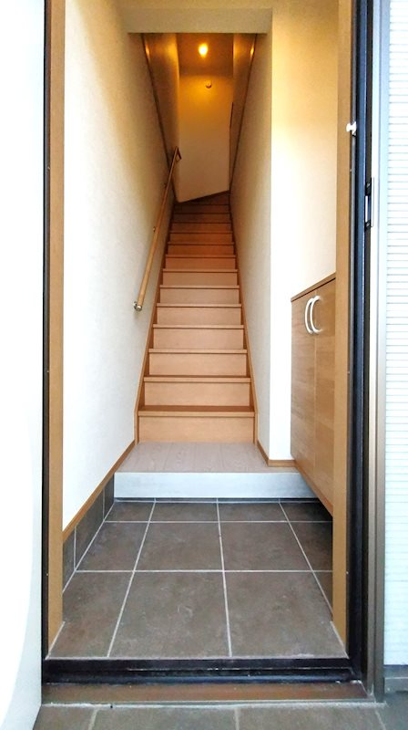 侑信輪Ⅴ（ユウシンワ５） の玄関