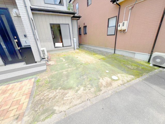 レント畑賀町の庭