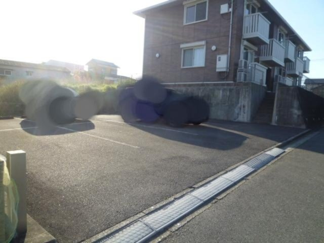 プレジオの駐車場