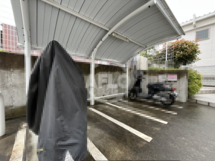 ラ　ファヴールのその他共用部分|バイク置き場