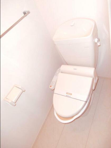 クロノスＢのトイレ|落ち着いた色調のトイレです(参考写真です)