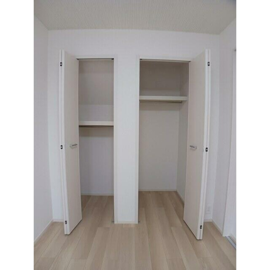 【収納】 | カーサ西武 | クローゼット完備。