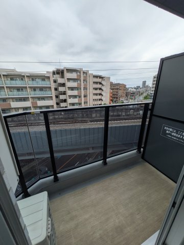 ARCOBALENO MUSASHIKOSUGIのバルコニー