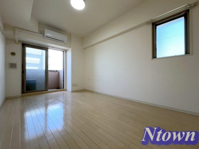 【居間・リビング】 | プレサンス名古屋駅前グランヴィル | 使いやすい居間です