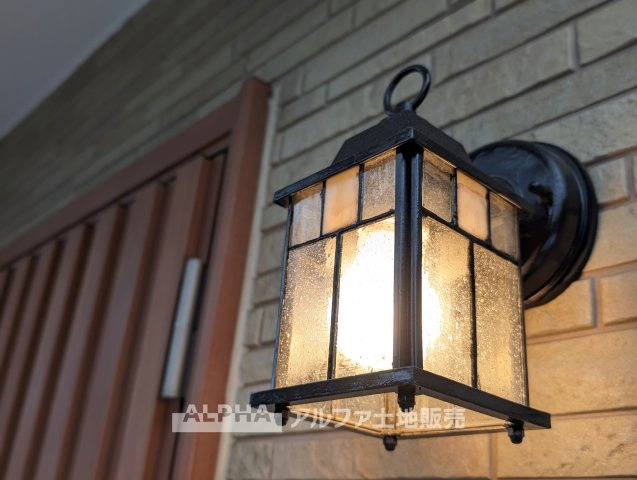 あきる野市下代継　中古戸建の外観|【A warm space】◆心がほどける場所◆
ゆとりある空間が、日常に静かな余白をつくる住まい。人を迎えることが自然になり、暮らしのリズムも穏やかに整っていく。
