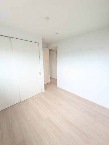 田谷町貸家の洋室