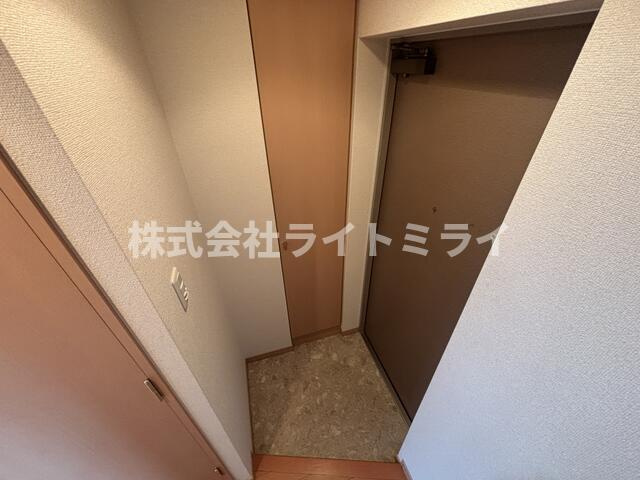 プリズムスクエア本駒込の玄関| 