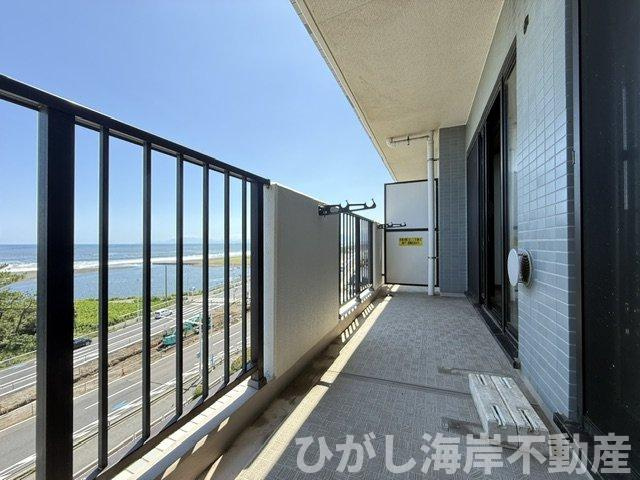 ダイアパレス湘南虹ヶ浜オーシャンビュー　のバルコニー|バルコニー