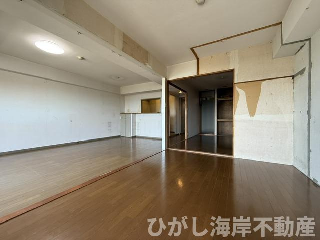 ダイアパレス湘南虹ヶ浜オーシャンビュー　の居間・リビング|17.4帖　LDK