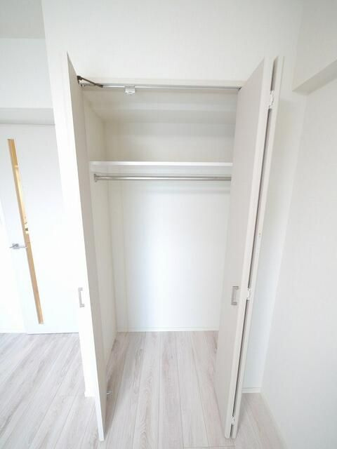 ＳＨＯＫＥＮ　Ｒｅｓｉｄｅｎｃｅ横浜生麦Ⅱの収納