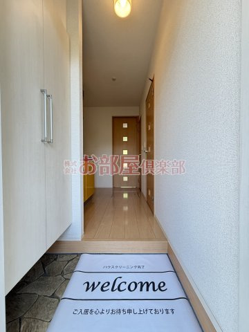 コートクレールの玄関|明るい玄関です