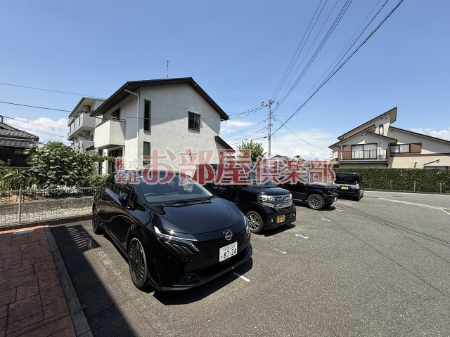 コートクレールの駐車場|駐車場があるので、車を買う予定の方も安心です