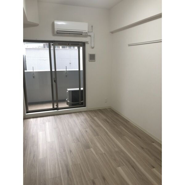 名古屋市中区千代田５丁目の賃貸マンションの居間・リビング
