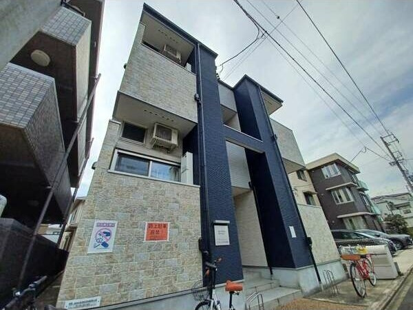 ハーモニーテラス川名町の外観