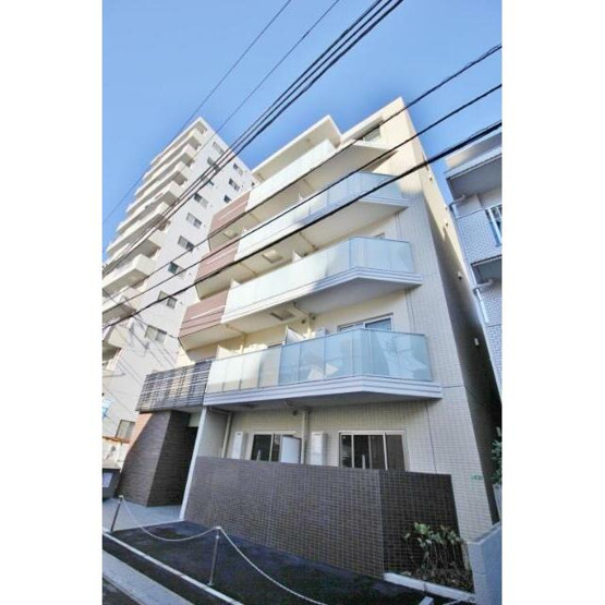 【外観】 | グラン　ネリオ | 鉄筋コンクリート造のがっちりとした建物。