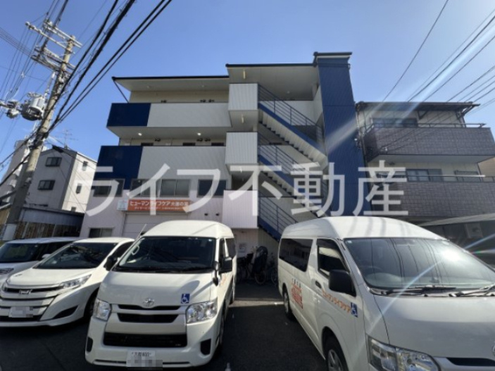グロースコート大蓮東の外観