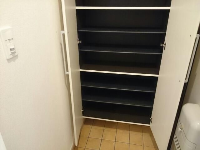 サクラ　ドエリングの収納