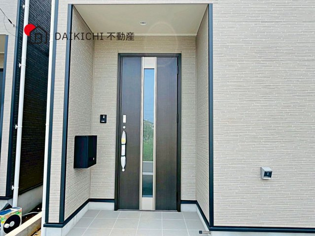 【玄関】 | 宮代町百間第8 Ⅰ期　新築戸建　全10棟　4号棟