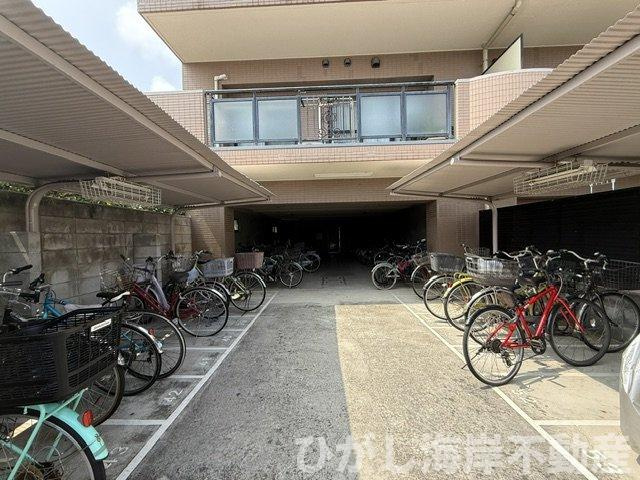 マイキャッスル平塚IIIの駐輪場|敷地内駐輪場
