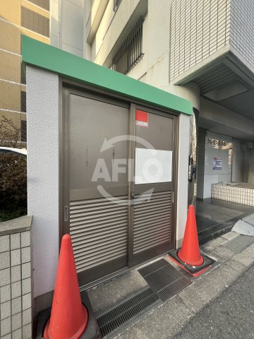 クレイン新大阪の内装|ゴミ置き場