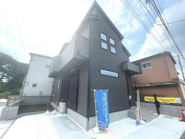 昭島市上川原町２期　１号棟の外観