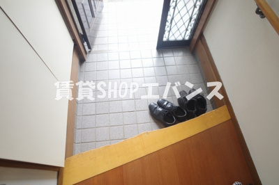 【玄関】 | 東船橋4丁目貸家