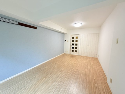 【和室】 | セザール東大和 | 約９帖の洋室です。南向きのお部屋です(^^♪